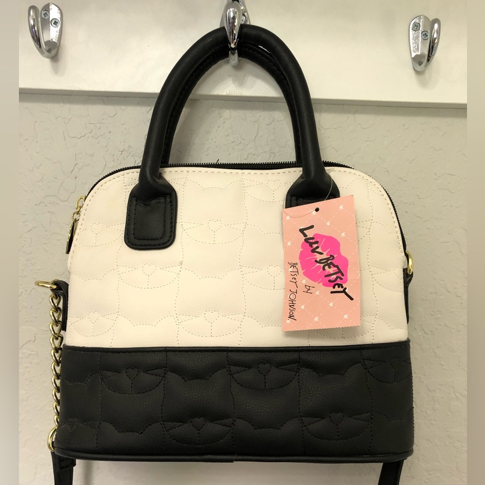 Betsy Johnson Kitty stitching purse